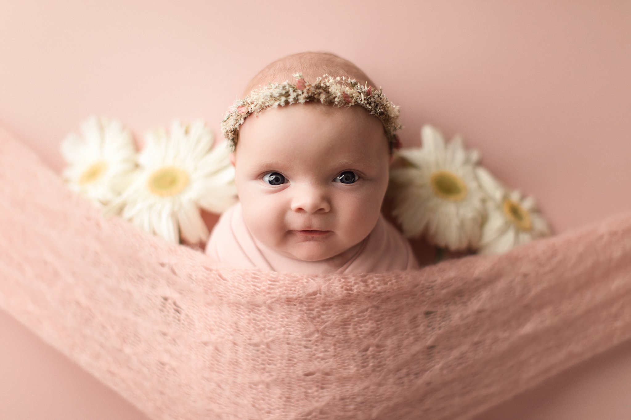 Sweet Baby Photos 6 week girl smiling with daisies